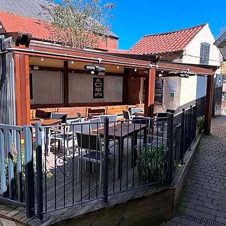 里彭皇家橡树住宿加早餐旅馆 4*