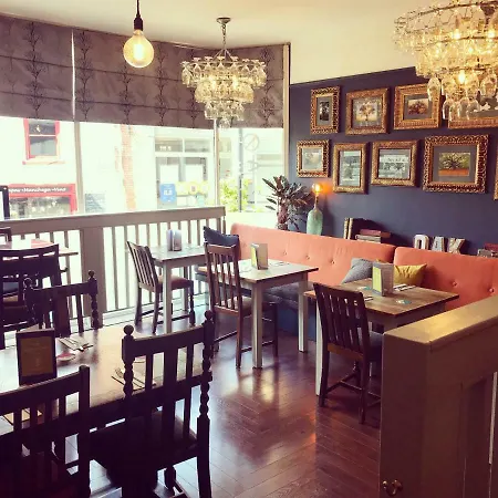 Bed & Breakfast The Royal Oak 4*